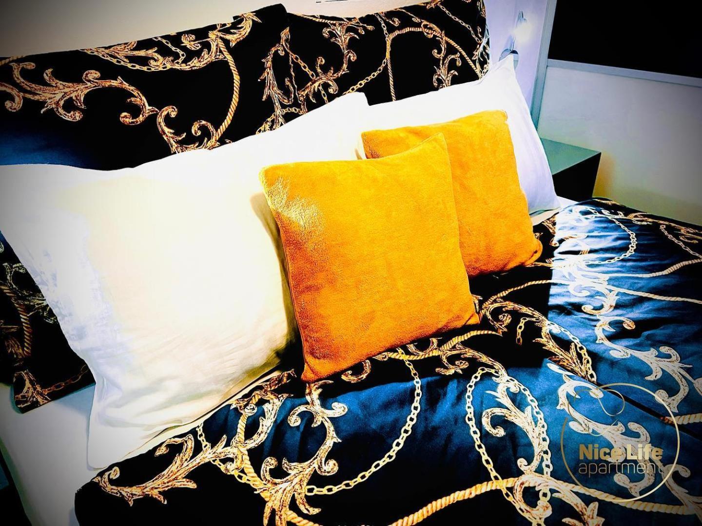 Nice Life - Luxury Apartment In The Old Town. Bratislava Ngoại thất bức ảnh