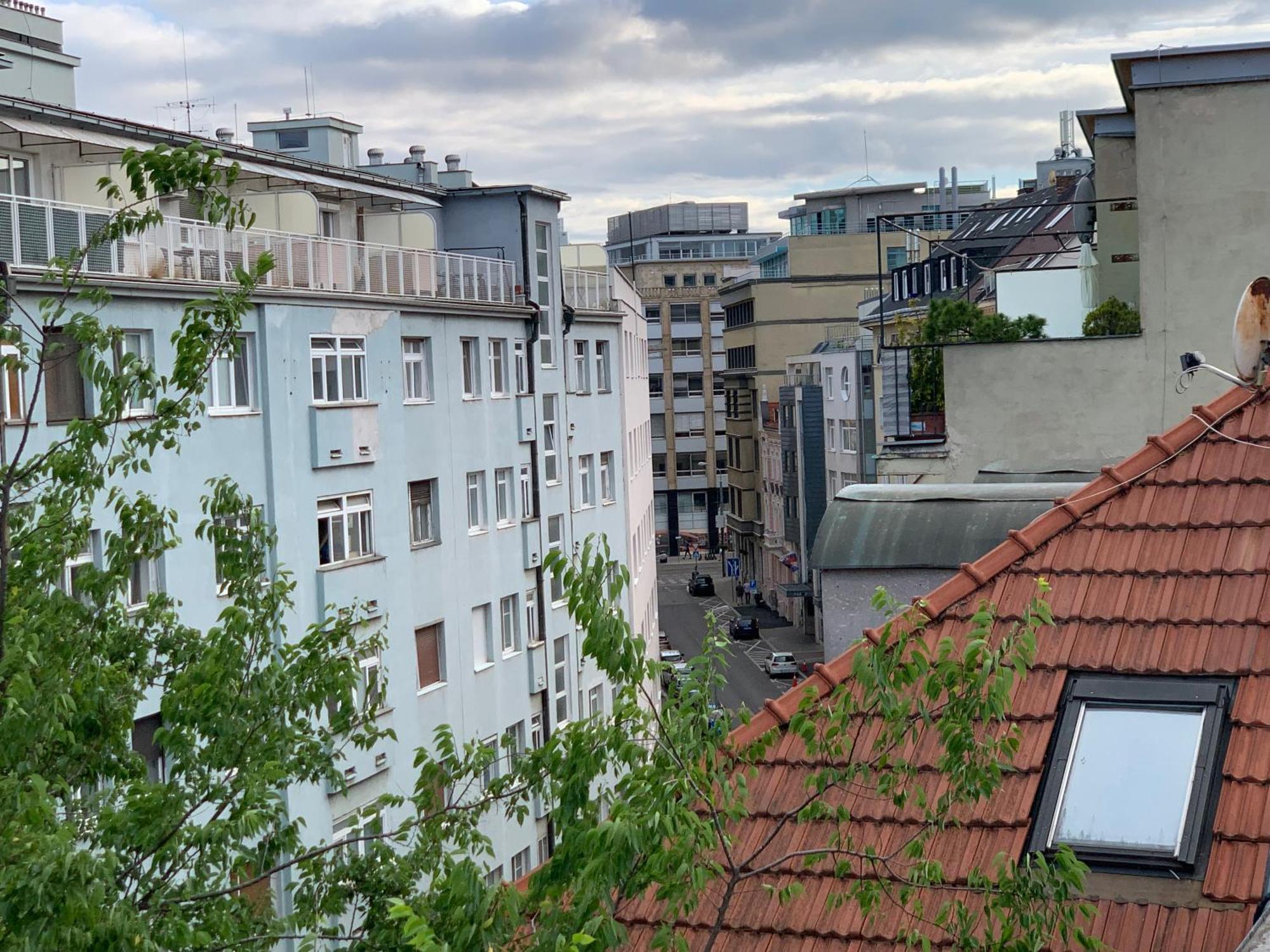 Nice Life - Luxury Apartment In The Old Town. Bratislava Ngoại thất bức ảnh